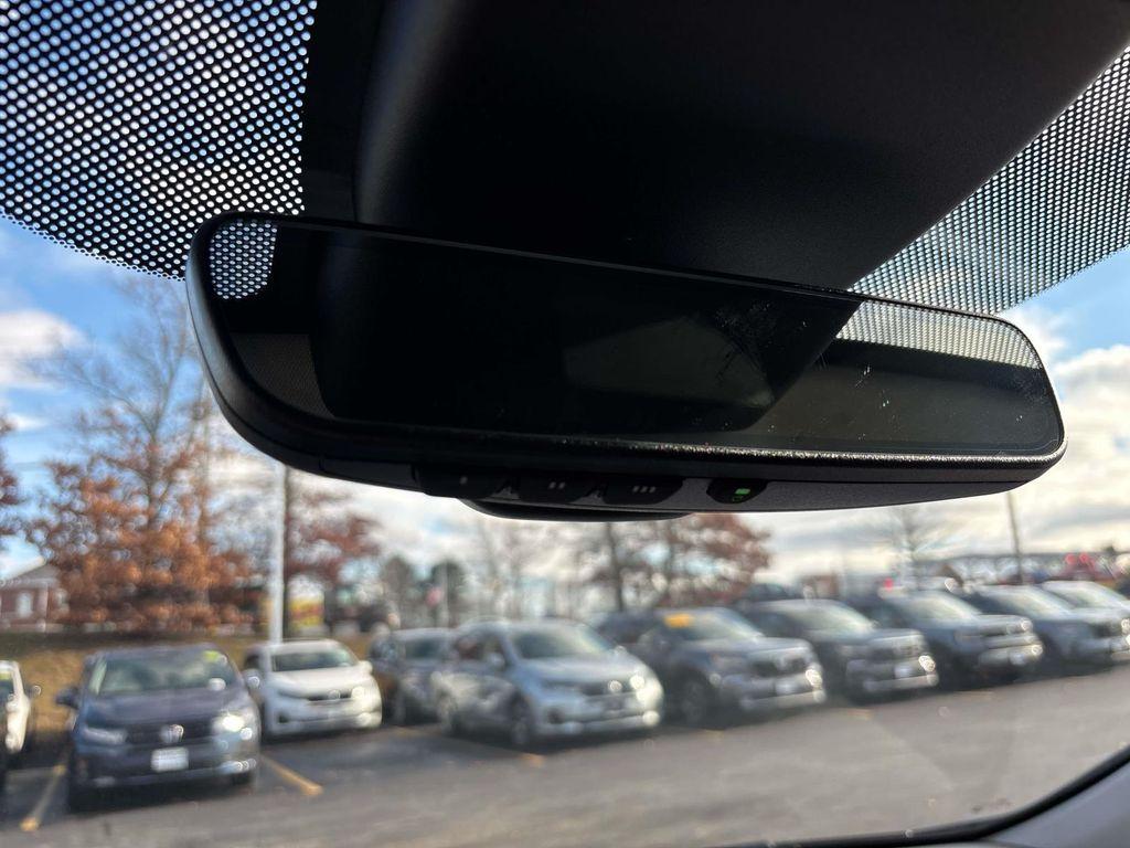 new 2026 Honda Odyssey car, priced at $45,685