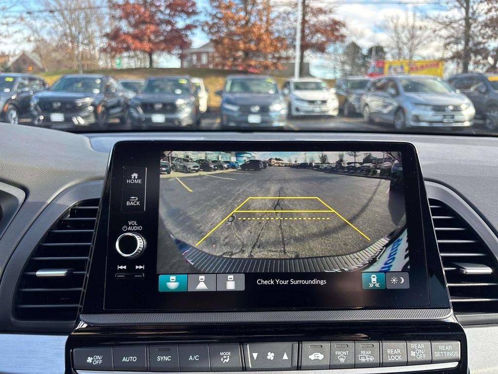 new 2026 Honda Odyssey car, priced at $45,685