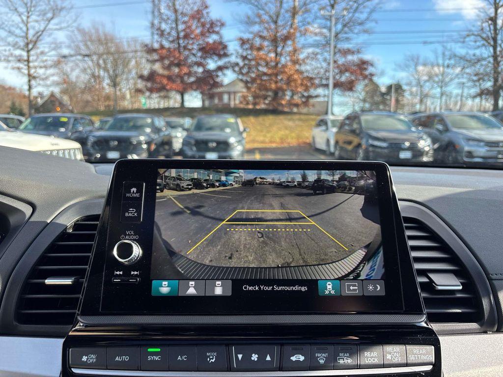 new 2026 Honda Odyssey car, priced at $48,990