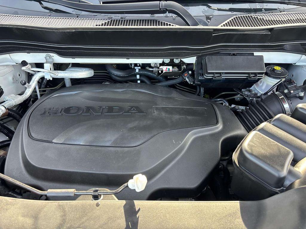 used 2022 Honda Pilot car, priced at $33,987