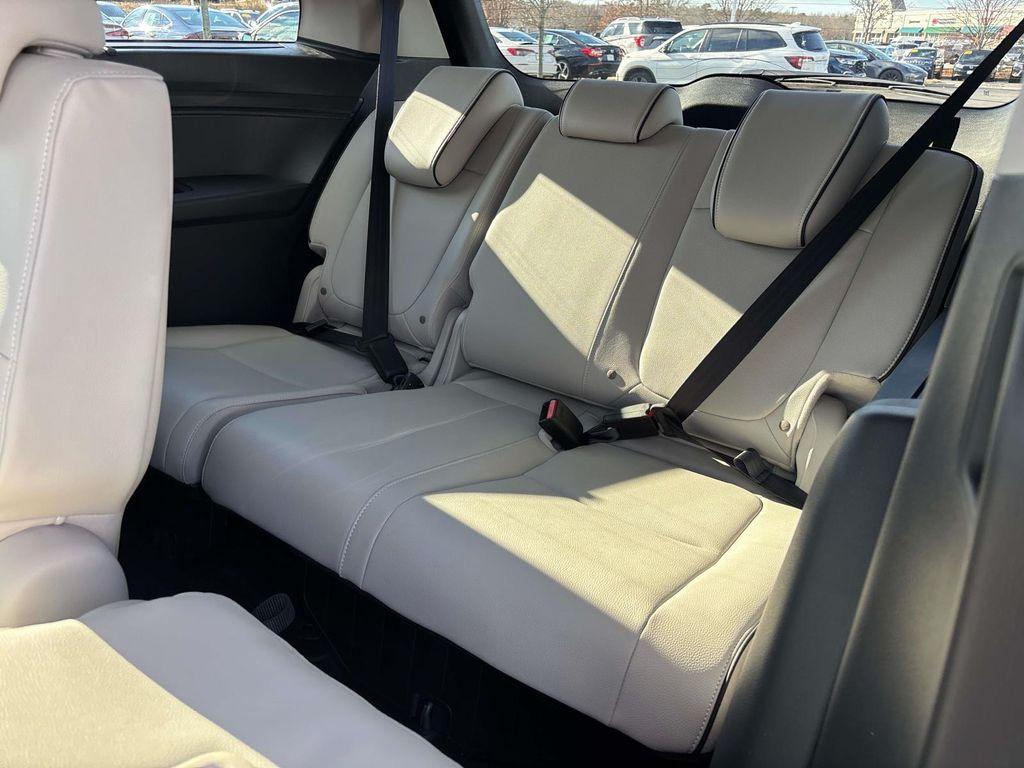 new 2026 Honda Odyssey car, priced at $48,990