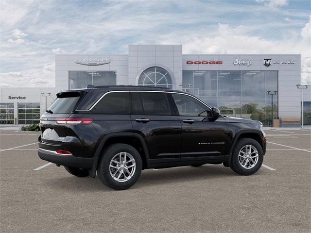new 2025 Jeep Grand Cherokee car, priced at $44,595