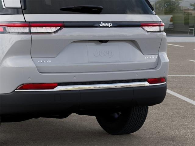 new 2025 Jeep Grand Cherokee car, priced at $49,415