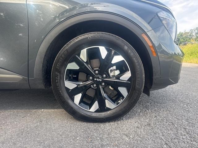 used 2023 Kia Sportage Plug-In Hybrid car, priced at $28,999