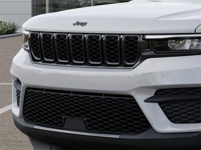 new 2025 Jeep Grand Cherokee car, priced at $46,135