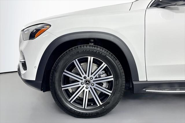 new 2025 Mercedes-Benz GLE 450 car, priced at $76,575