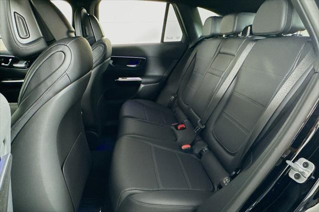 new 2025 Mercedes-Benz GLC 300 car, priced at $52,405