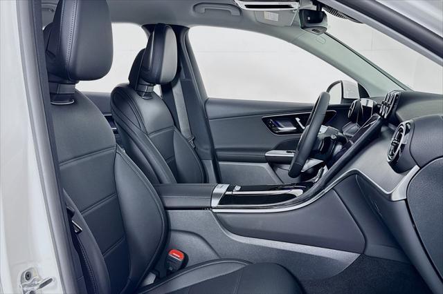 new 2025 Mercedes-Benz GLC 350e car, priced at $62,285