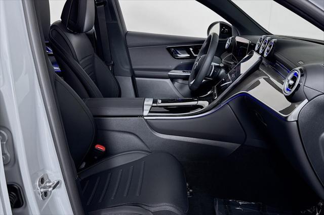 new 2025 Mercedes-Benz GLC 300 car, priced at $67,045