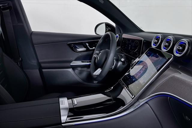 new 2025 Mercedes-Benz GLC 300 car, priced at $67,045