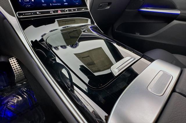 new 2025 Mercedes-Benz GLC 300 car, priced at $67,045