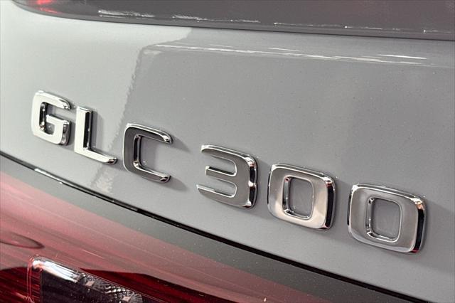 new 2025 Mercedes-Benz GLC 300 car, priced at $67,045