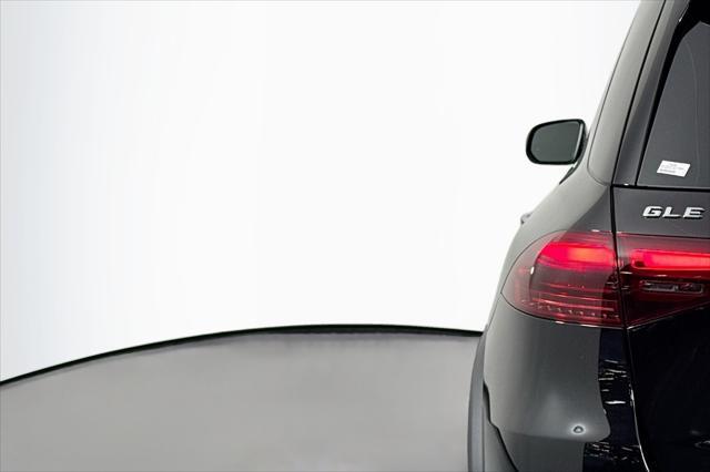 new 2025 Mercedes-Benz GLE 350 car, priced at $67,825