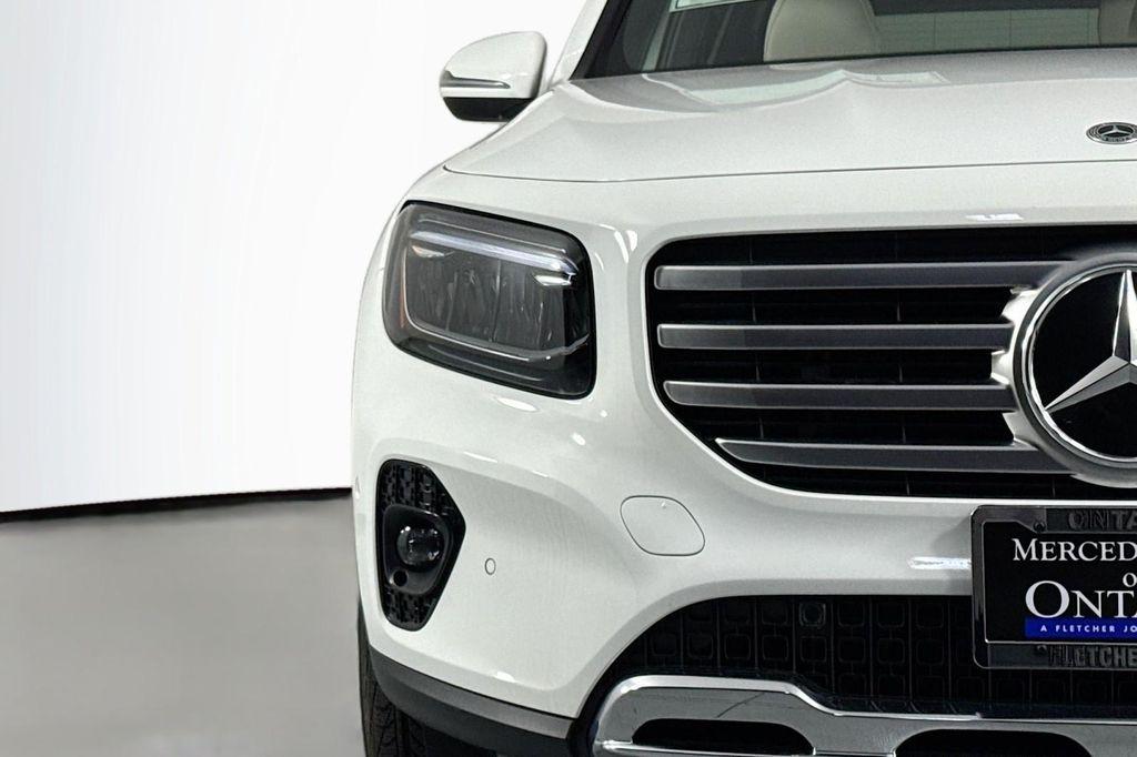 new 2025 Mercedes-Benz GLB 250 car, priced at $47,145