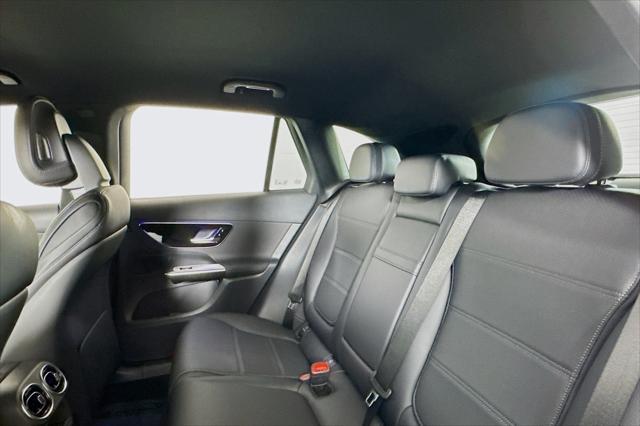 new 2025 Mercedes-Benz GLC 300 car, priced at $51,415