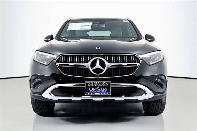 new 2025 Mercedes-Benz GLC 300 car, priced at $51,415