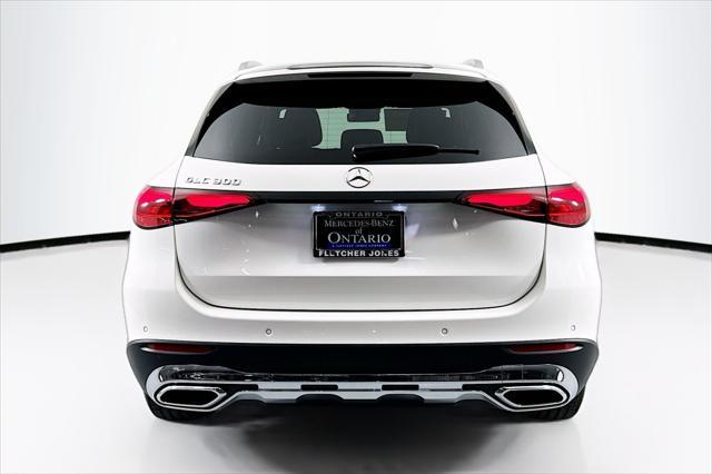 new 2025 Mercedes-Benz GLC 300 car, priced at $53,945