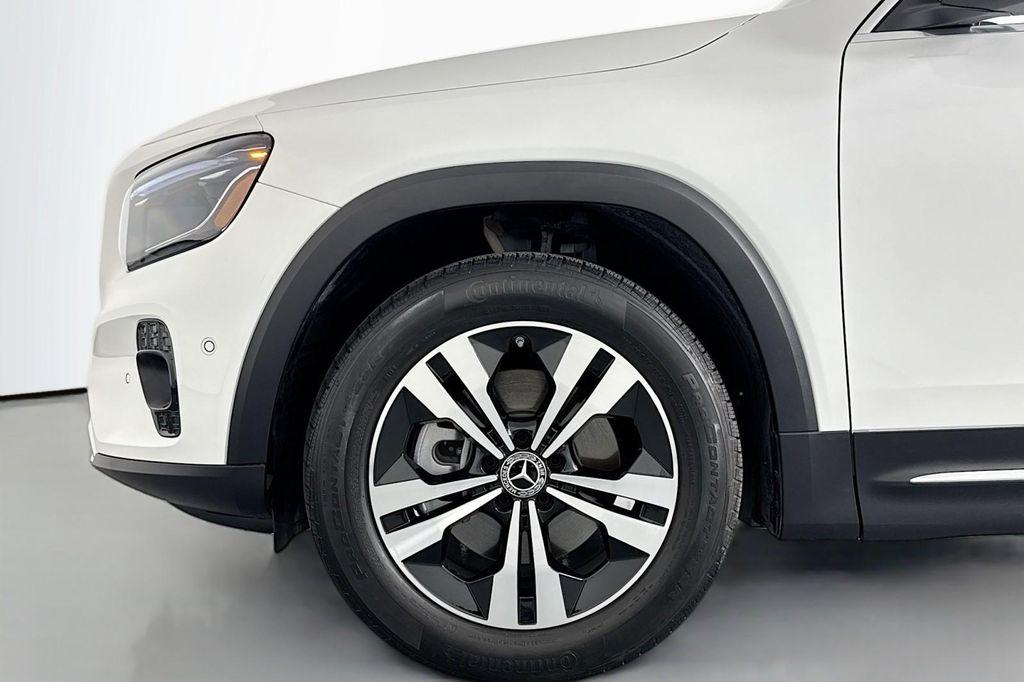 used 2025 Mercedes-Benz GLB 250 car