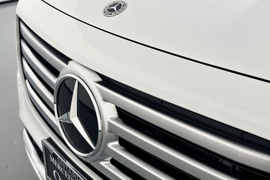 used 2025 Mercedes-Benz GLB 250 car