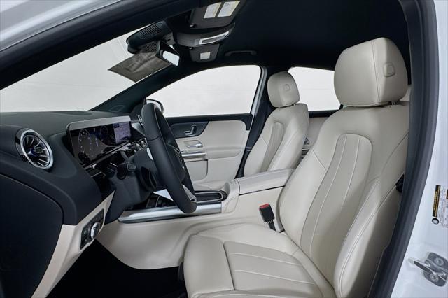 new 2025 Mercedes-Benz GLA 250 car, priced at $46,195