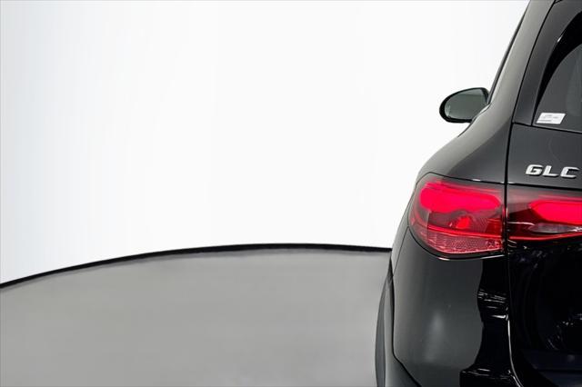 new 2025 Mercedes-Benz GLC 350e car, priced at $62,735
