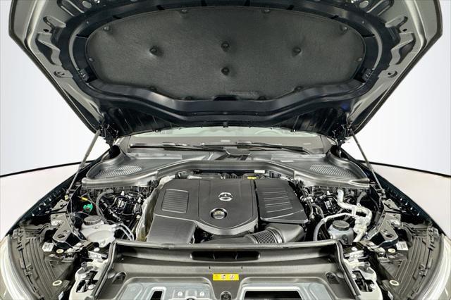 new 2025 Mercedes-Benz GLC 350e car, priced at $62,735