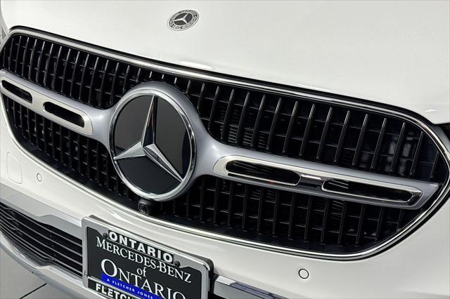 new 2025 Mercedes-Benz GLC 300 car, priced at $51,195