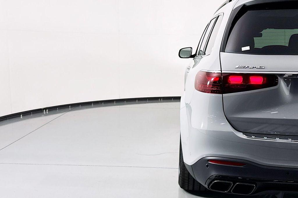 new 2026 Mercedes-Benz AMG GLS 63 car, priced at $159,605