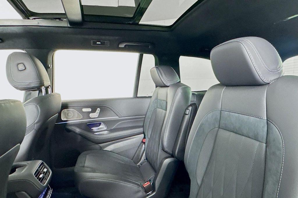 new 2025 Mercedes-Benz AMG GLS 63 car, priced at $157,165