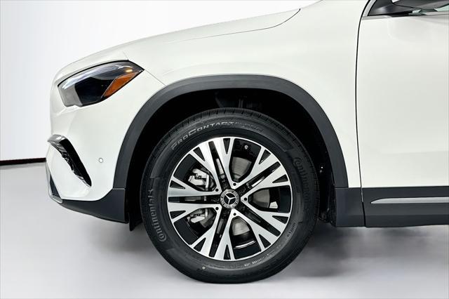 new 2025 Mercedes-Benz GLA 250 car, priced at $47,395