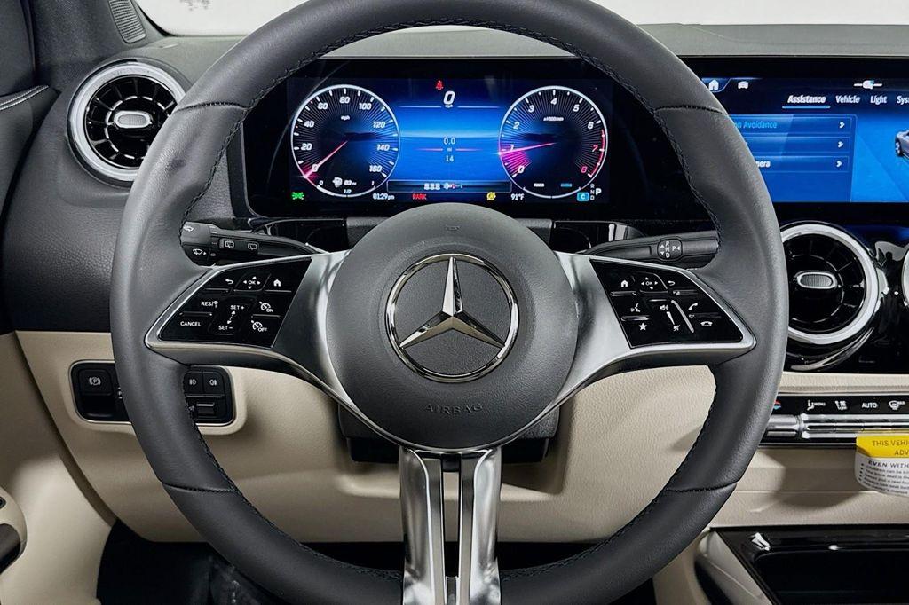 new 2026 Mercedes-Benz GLA 250 car, priced at $43,780