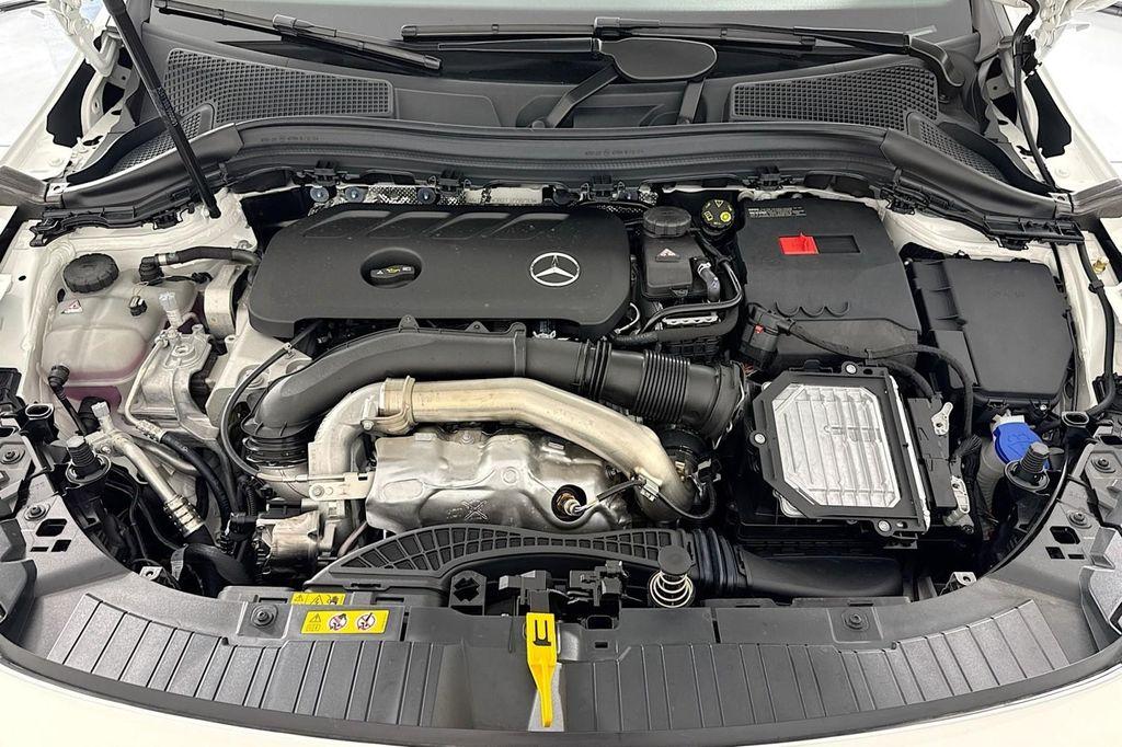 new 2026 Mercedes-Benz GLA 250 car, priced at $43,780