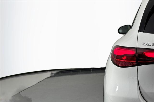 new 2025 Mercedes-Benz GLC 300 car, priced at $51,045