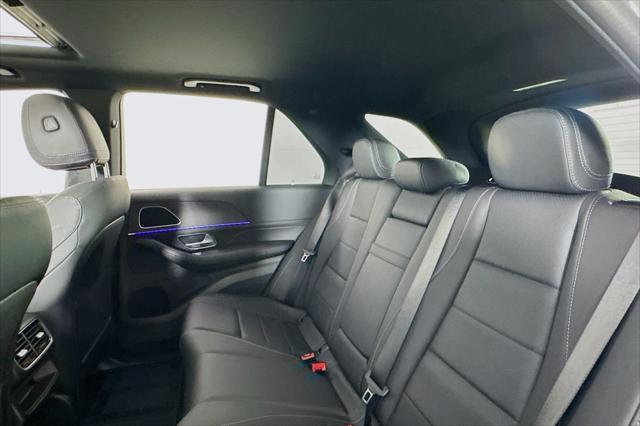 new 2025 Mercedes-Benz GLE 450 car, priced at $75,325
