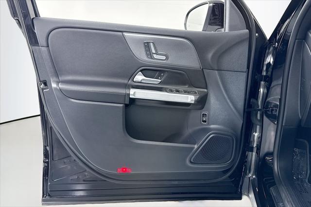 used 2022 Mercedes-Benz GLB 250 car, priced at $26,483