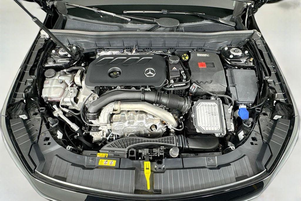 new 2025 Mercedes-Benz GLB 250 car, priced at $47,145