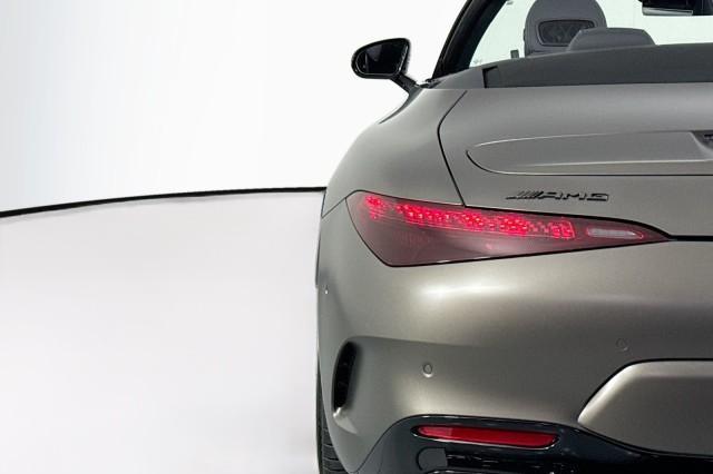 new 2024 Mercedes-Benz AMG SL 63 car, priced at $212,100