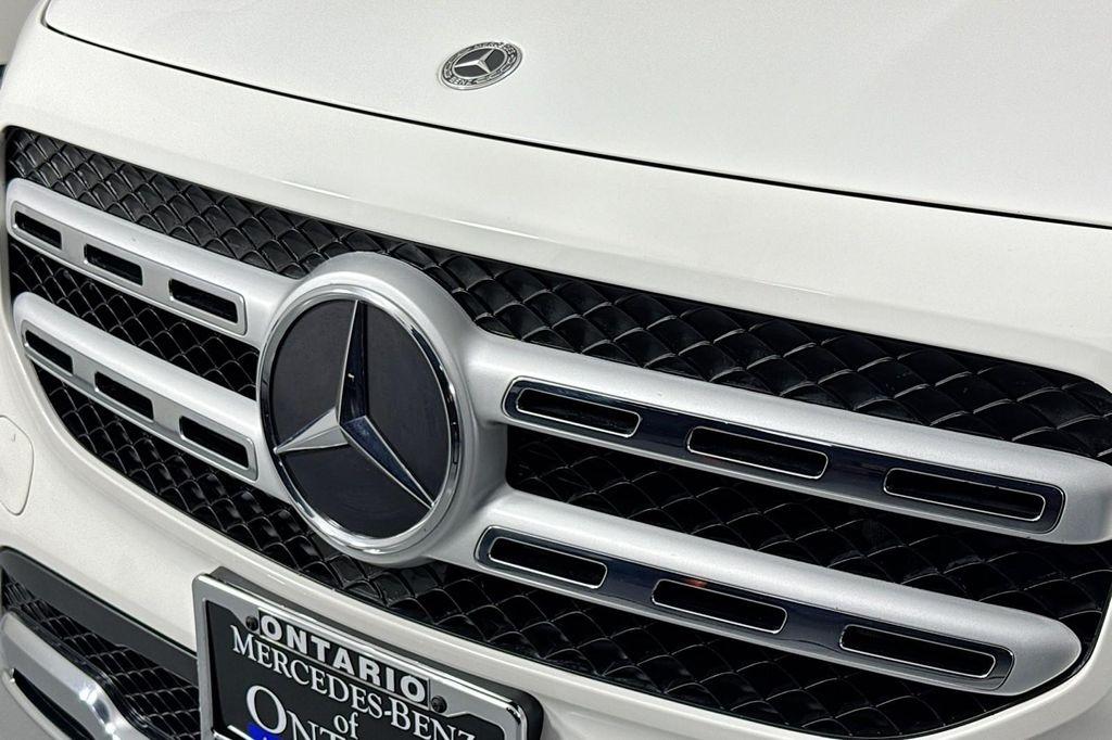 used 2022 Mercedes-Benz GLB 250 car, priced at $25,982