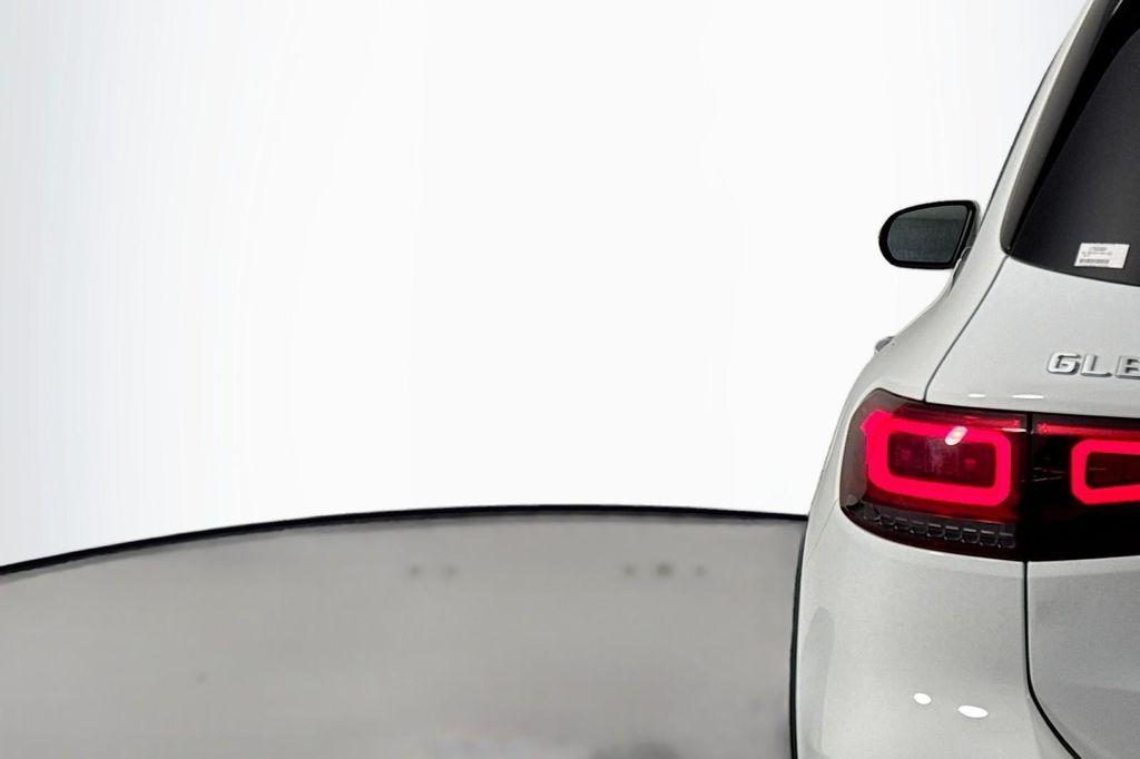 used 2022 Mercedes-Benz GLB 250 car, priced at $25,982