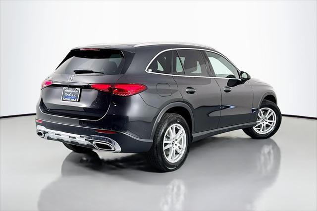 new 2025 Mercedes-Benz GLC 300 car, priced at $52,295