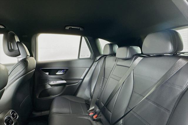 new 2025 Mercedes-Benz GLC 300 car, priced at $52,295