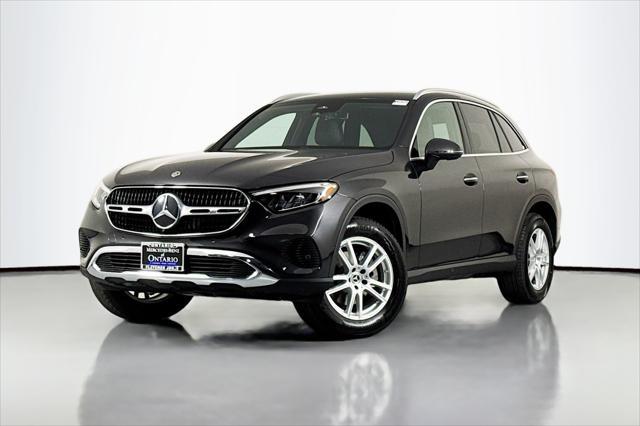 new 2025 Mercedes-Benz GLC 300 car, priced at $52,295