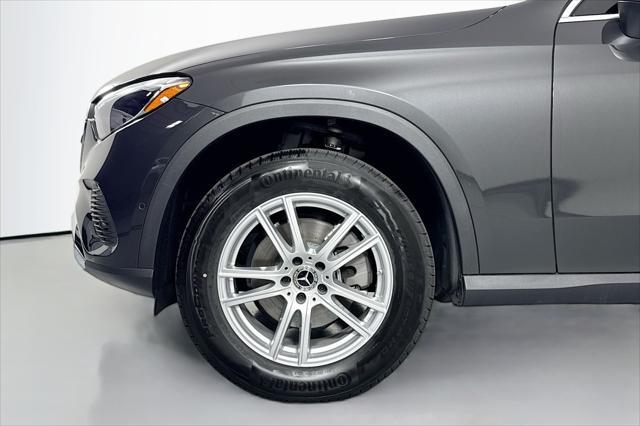 new 2025 Mercedes-Benz GLC 300 car, priced at $52,295