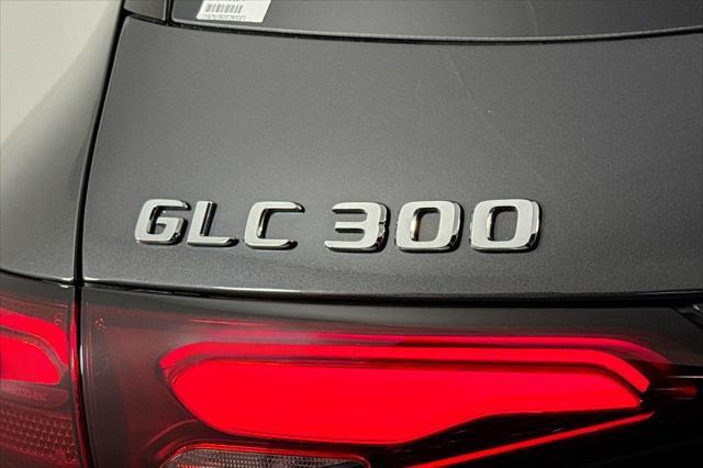 new 2025 Mercedes-Benz GLC 300 car, priced at $52,295