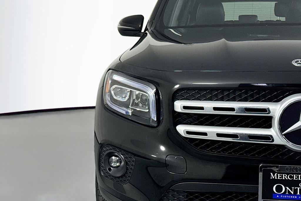 used 2021 Mercedes-Benz GLB 250 car, priced at $26,882