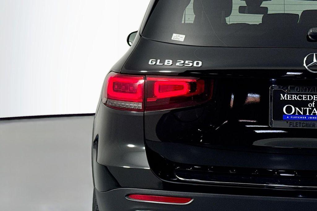 used 2021 Mercedes-Benz GLB 250 car, priced at $26,882