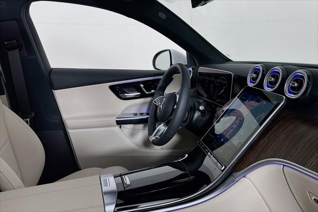 new 2025 Mercedes-Benz GLC 300 car, priced at $60,645