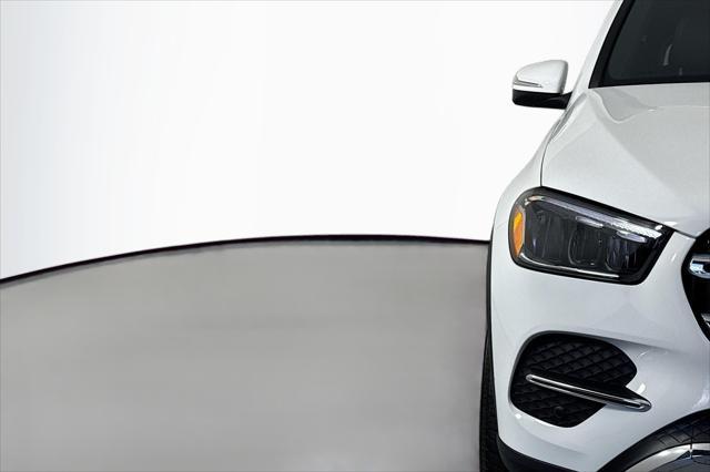 new 2025 Mercedes-Benz GLE 450 car, priced at $78,025