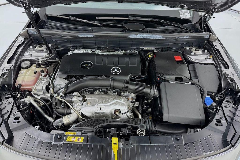 used 2022 Mercedes-Benz GLB 250 car, priced at $35,484