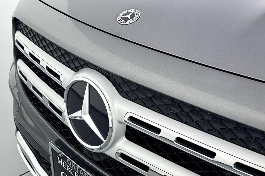 used 2022 Mercedes-Benz GLB 250 car, priced at $35,484